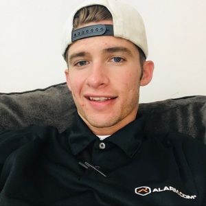 Meet your Posher, Austin